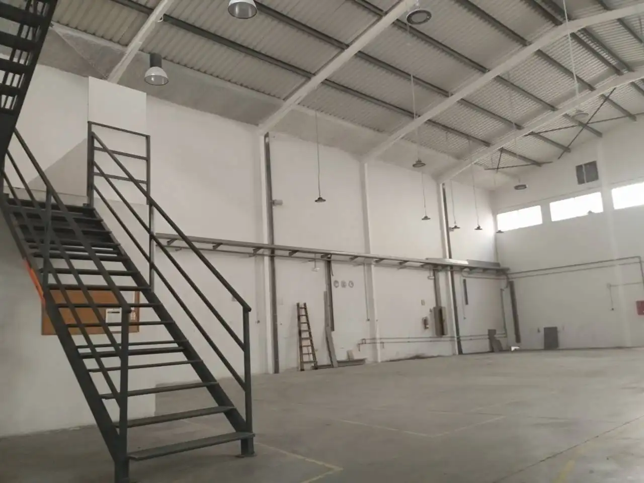 Nave industrial en venta en Alaquàs con Calefacción
