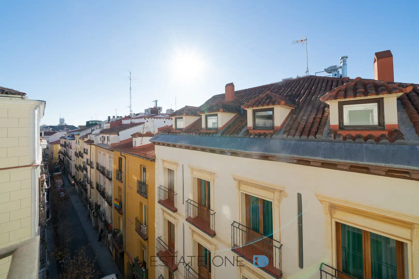 Flat with terrace to rent in Calle de San Marcos, imagen 5