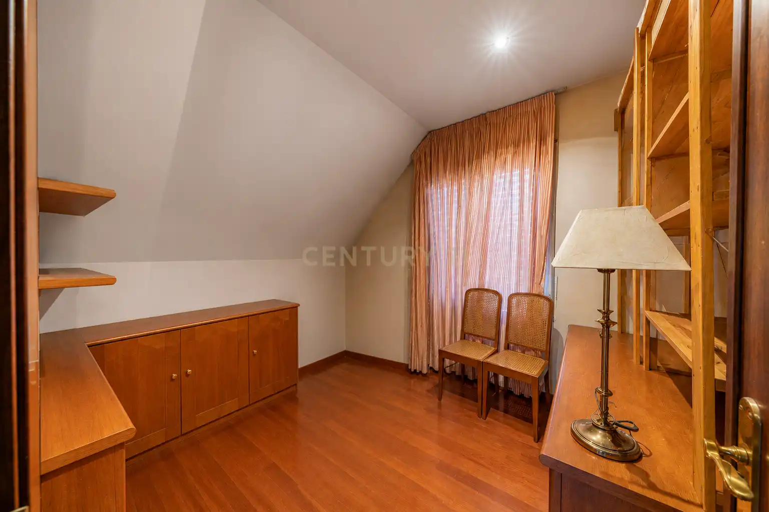 Casa o xalet en venda a Carrer de Mèxic, Sant Cugat del Vallès, Spain, -1, Arxiu