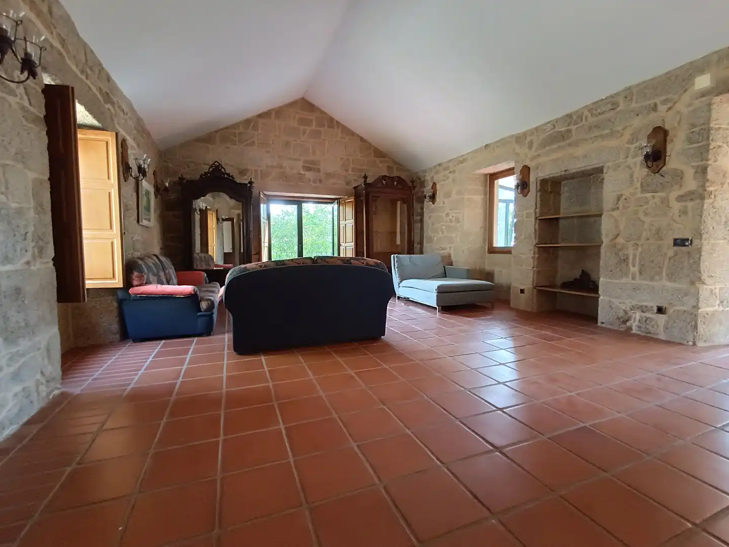 Sala d'estar de Casa o xalet en venda en Soutomaior amb Calefacció, Jardí privat i Terrassa