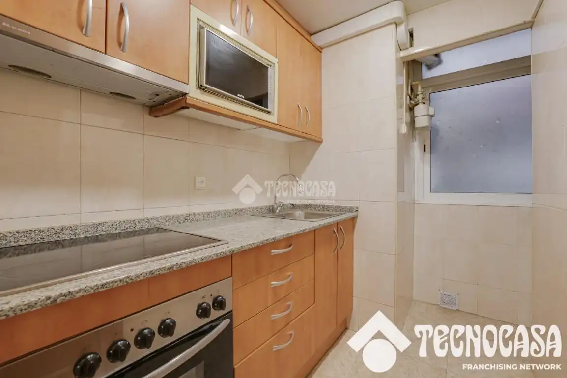Flat with terrace for sale in Nou Barris, imagen 9