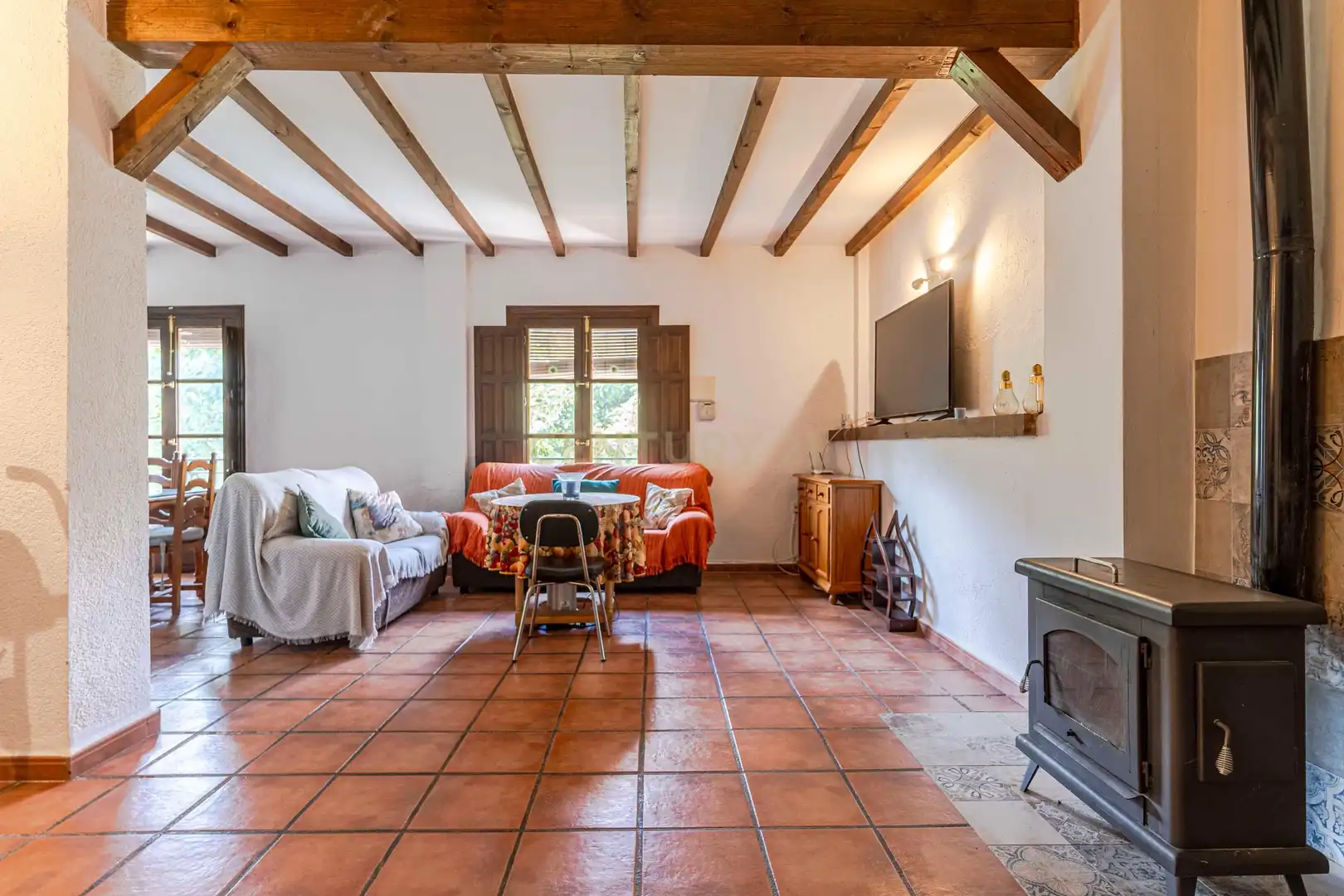 Sala d'estar de Casa o xalet en venda en Los Guájares amb Aire condicionat, Jardí privat i Traster