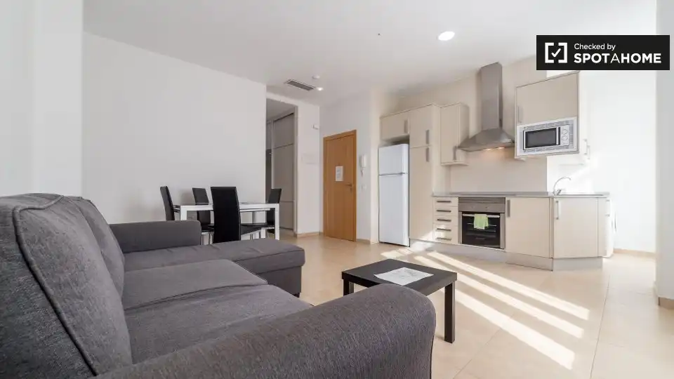 Living room of Flat for rent in Camins al Grau