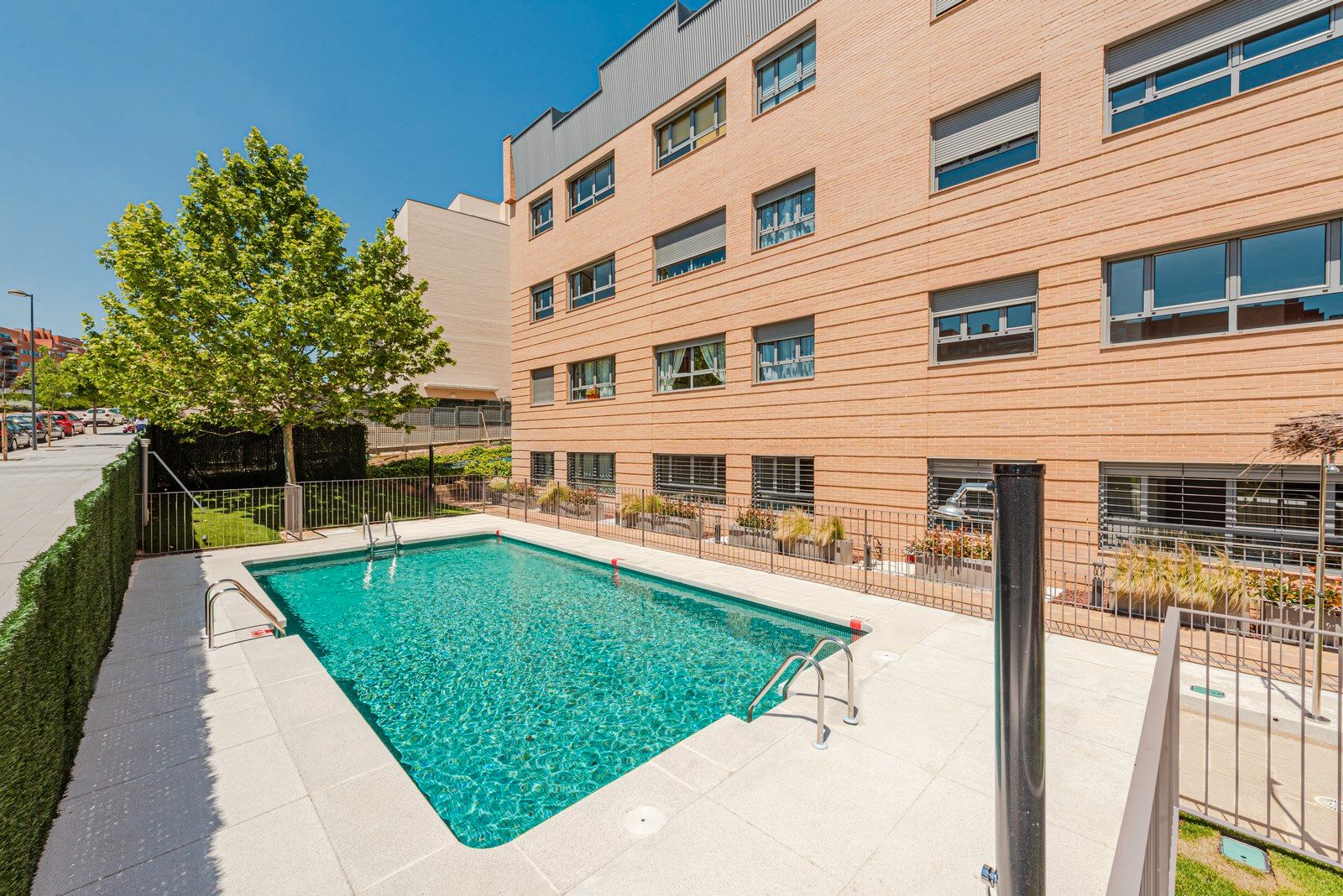 Piscina de Pis de lloguer en Paracuellos de Jarama amb Traster