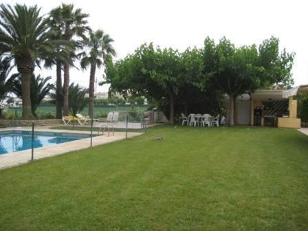 Swimming pool of House or chalet for sale in Torredembarra  with Private garden and Swimming Pool