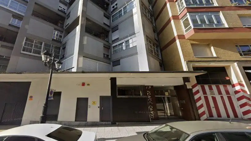 Piso en venta en plaza General Primo de Rivera