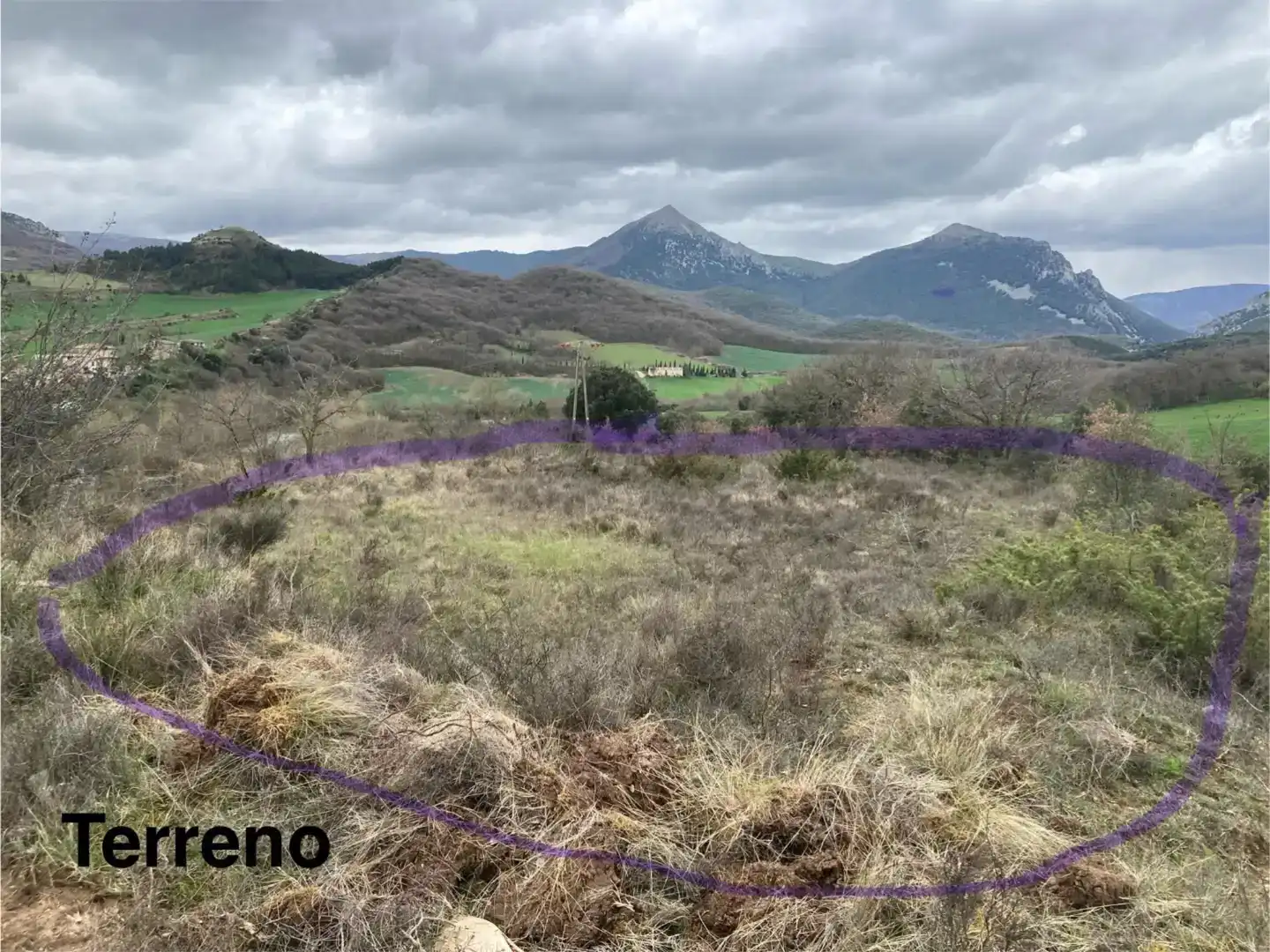 Terreno en venta en Valle de Ollo / Ollaran
