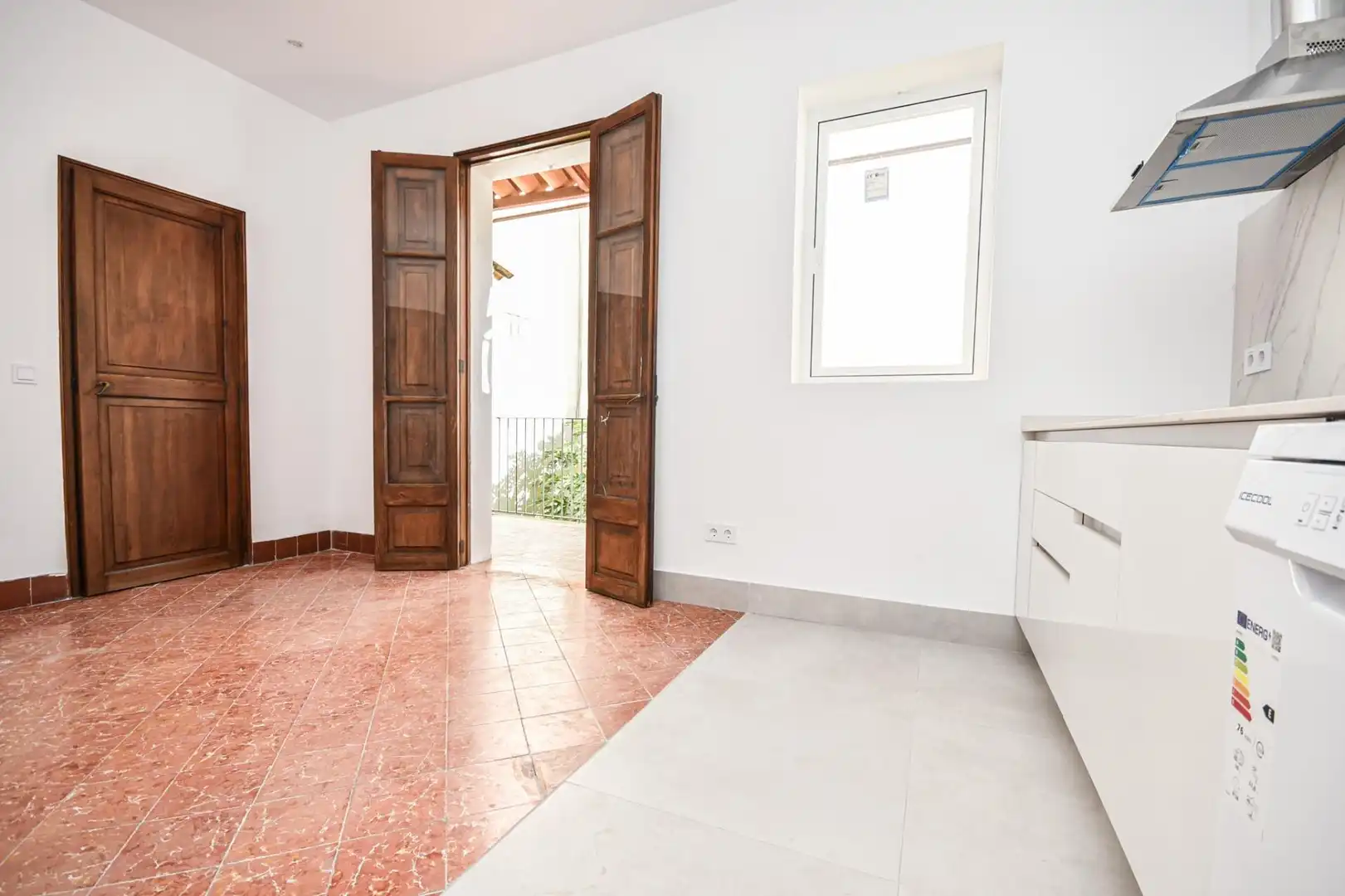 Wohnung zur Miete in  Palma de Mallorca mit Terrasse, Abstellraum und Balkon