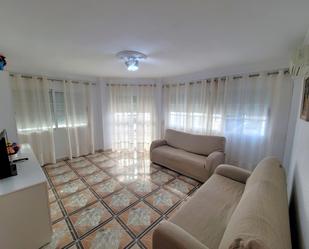 Living room of Flat to rent in Vélez-Málaga  with Terrace