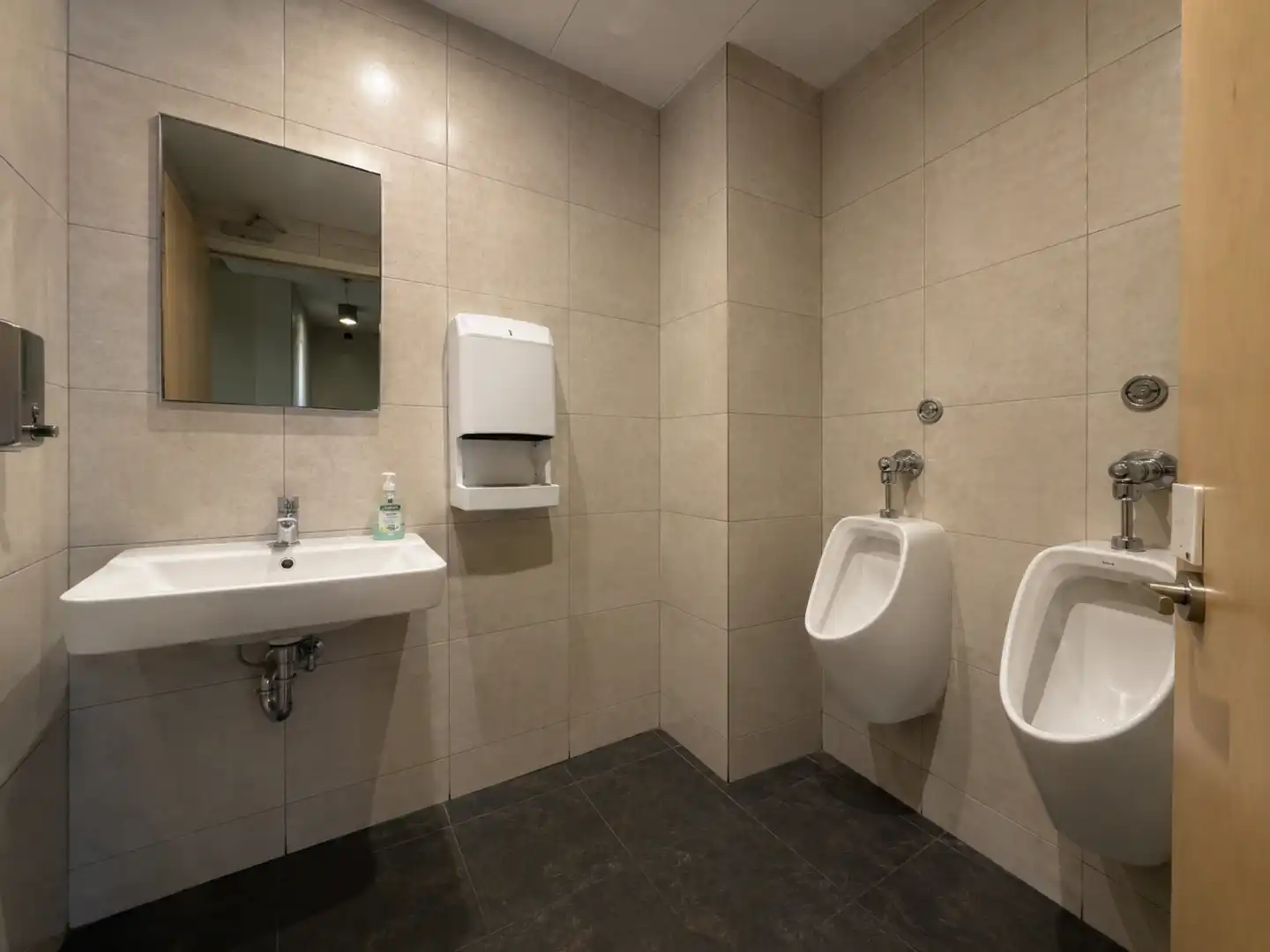 Business premises for sale in Moncloa - Aravaca, imagen 13