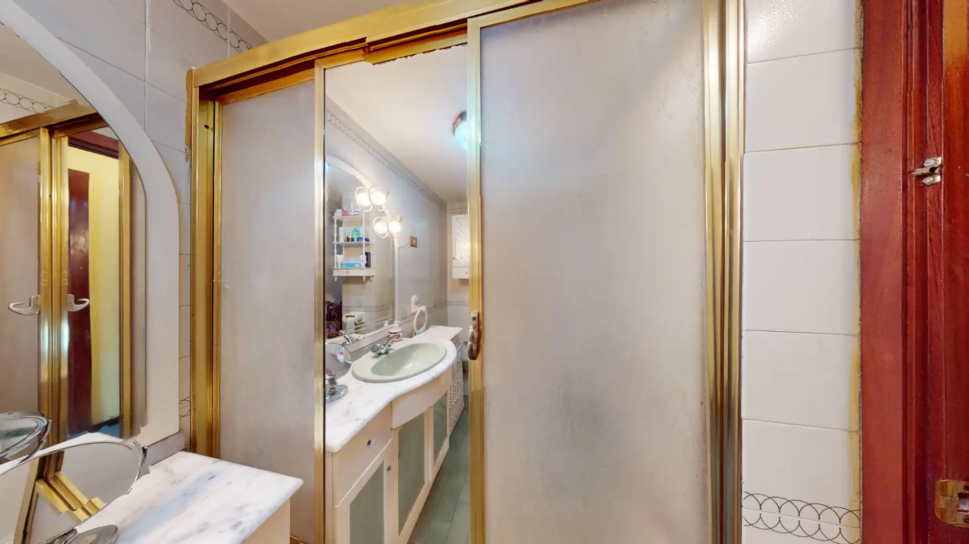 Bathroom of Flat for sale in Portugalete  with Heating and Balcony