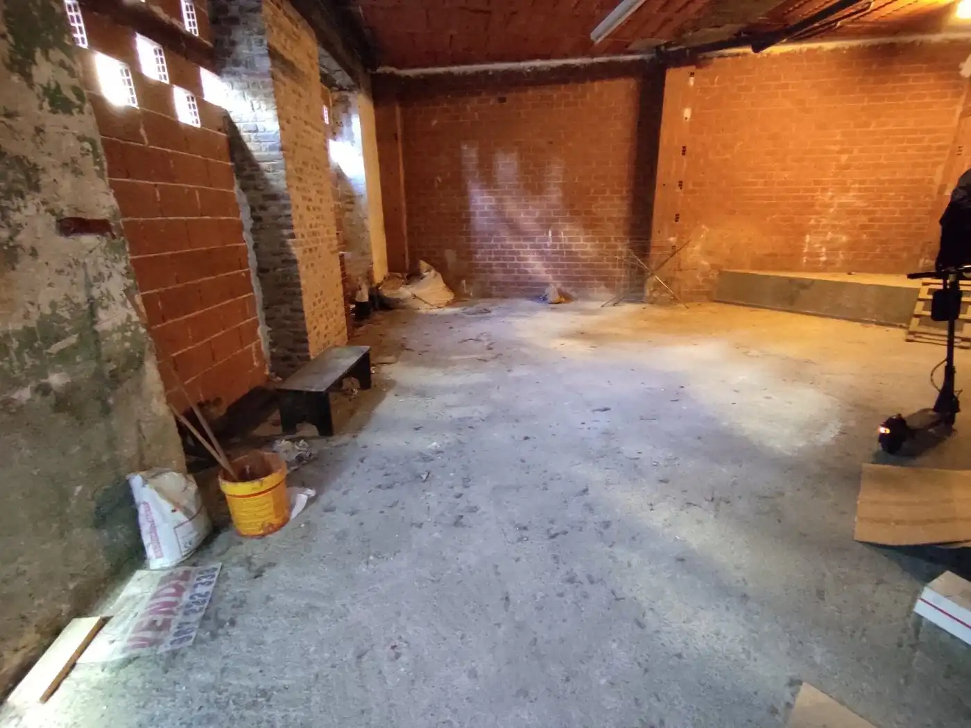 Local comercial en venda a Casco Antiguo, imagen 4
