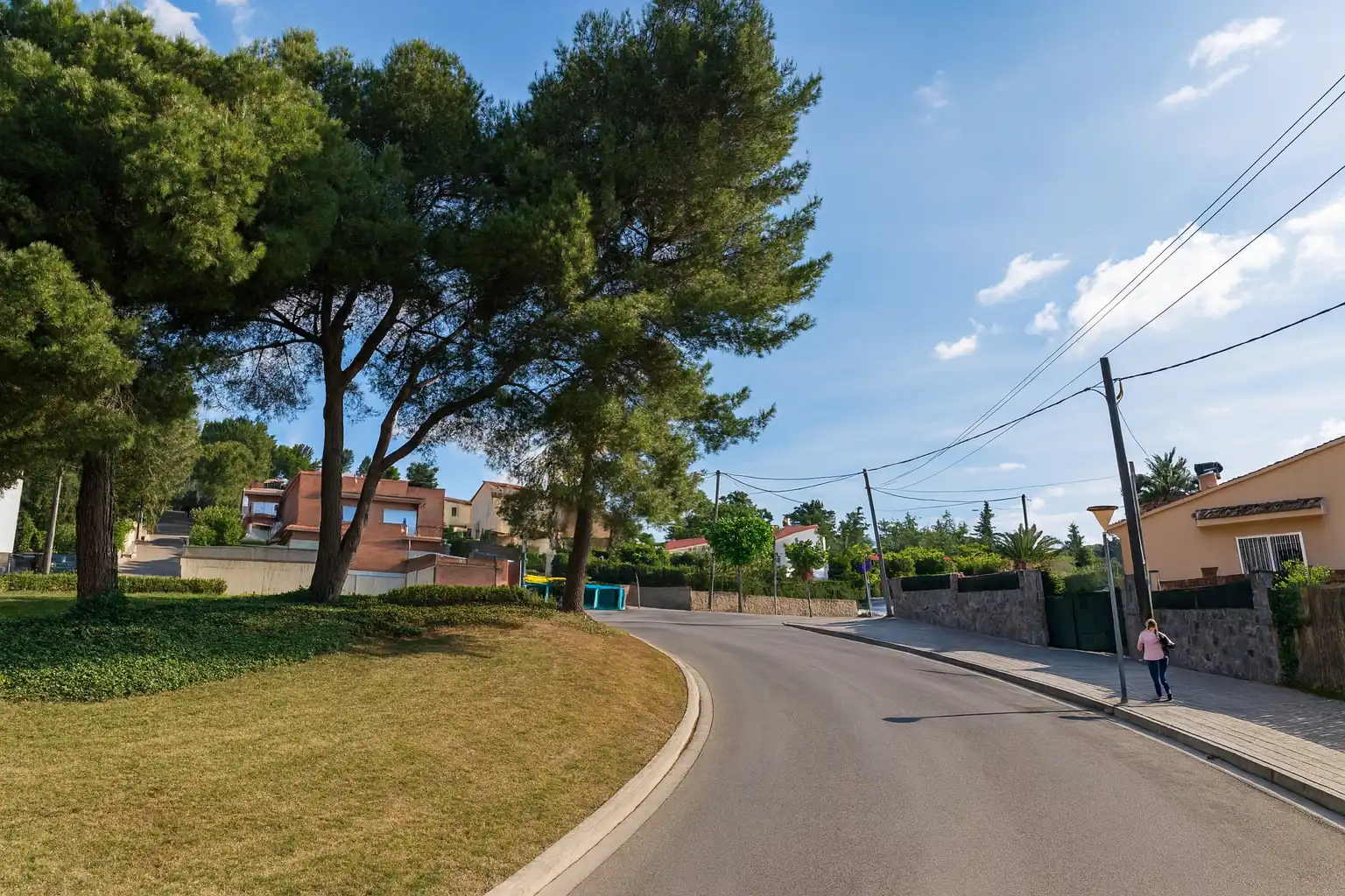 Casa con terraza en venta en Passatge Escoles, imagen 3