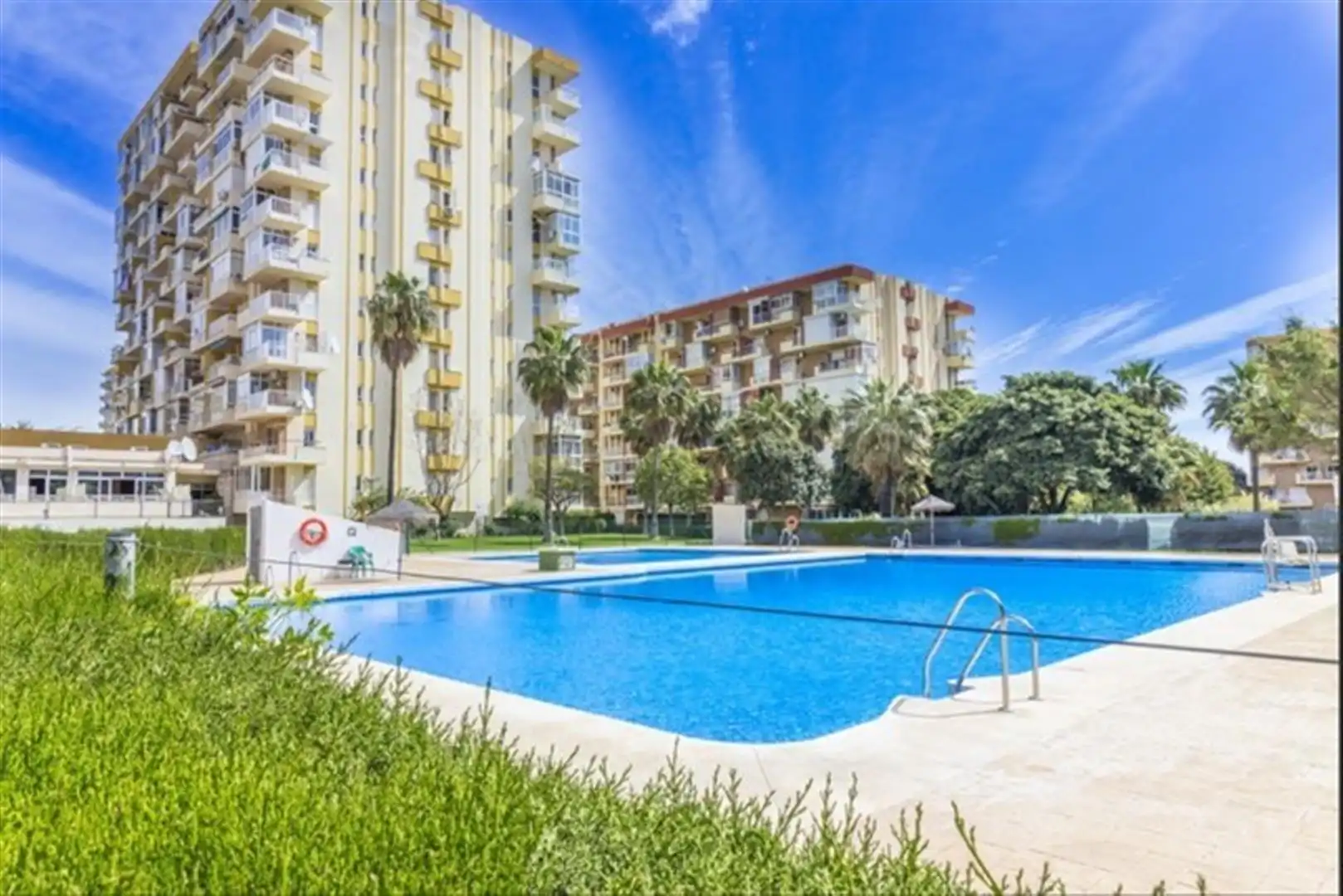 Apartamento con piscina en venta en Avenida GAMONAL
