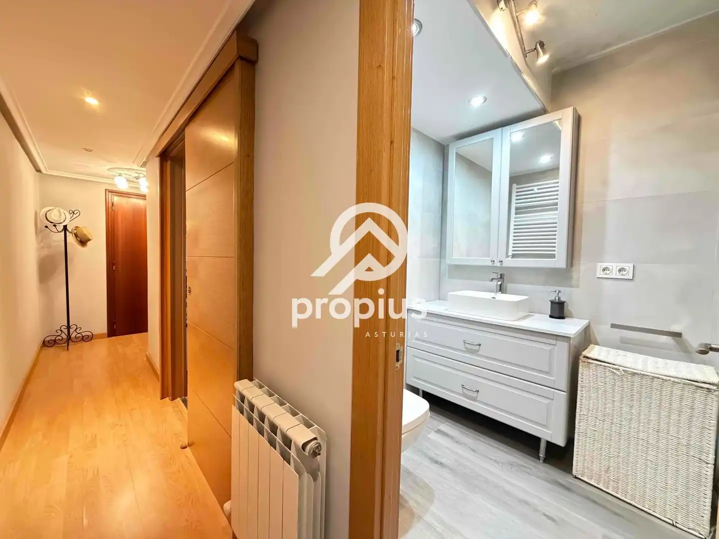 Wohnung zum Verkauf in Oviedo  mit Heizung, Abstellraum und Möbliert