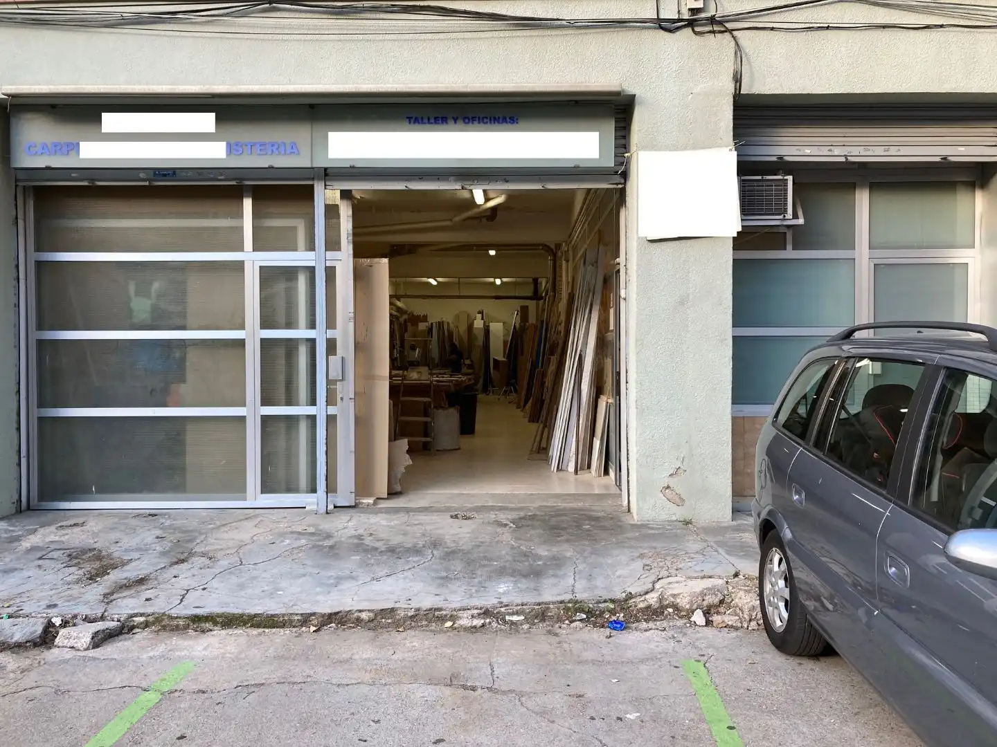 Local en venta en L'Hospitalet de Llobregat con Aire acondicionado y Alarma