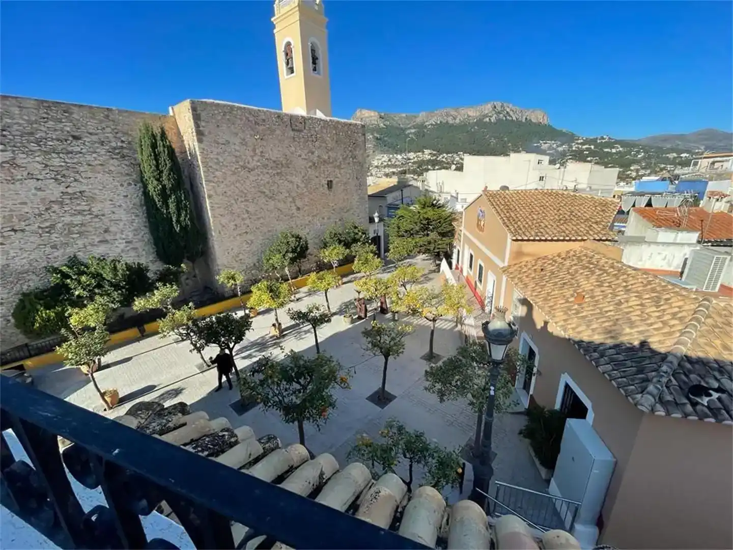 Vista exterior de Casa adosada en venda en Zona Pueblo