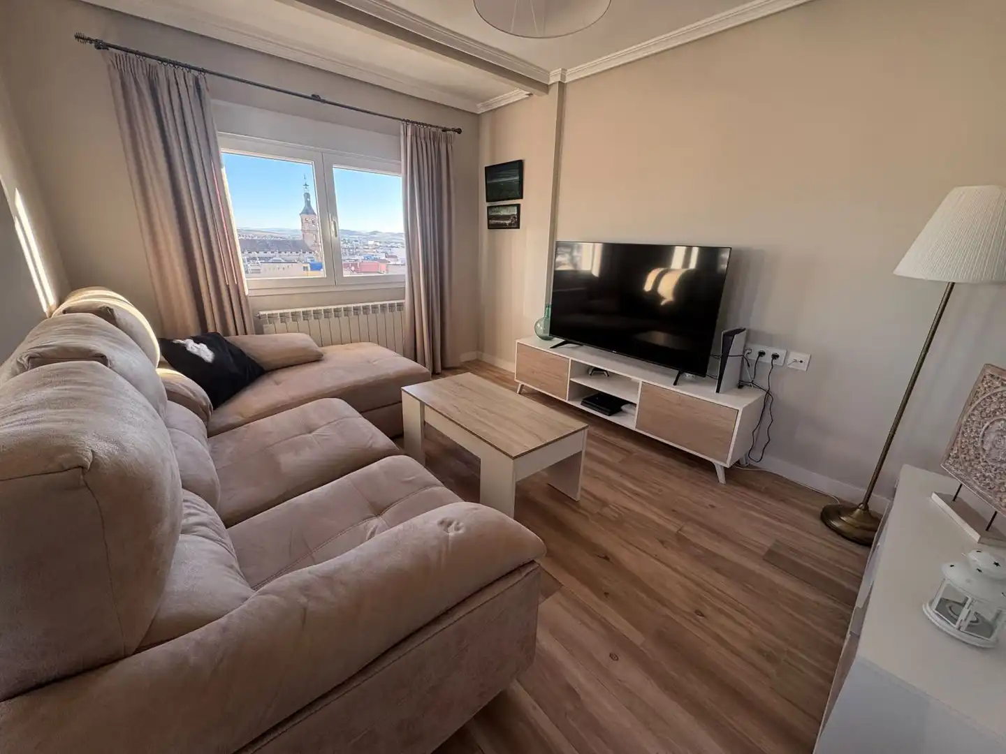 Sala de estar de Piso en venta en Valdepeñas con Aire acondicionado, Calefacción y Terraza