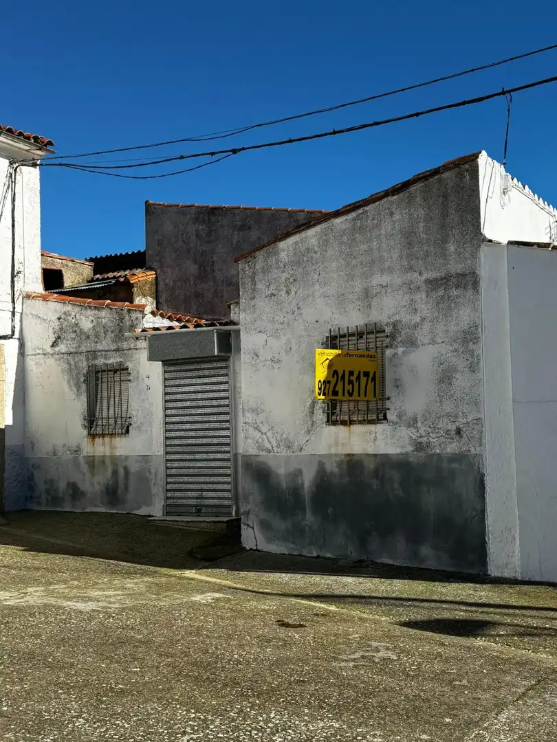 Exterior view of Houses for sale in Torremocha  with Private garden