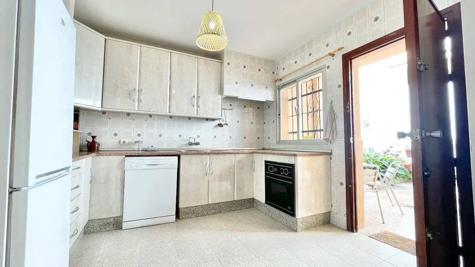 Kitchen of Houses for sale in Mijas  with Air Conditioner, Private garden and Terrace