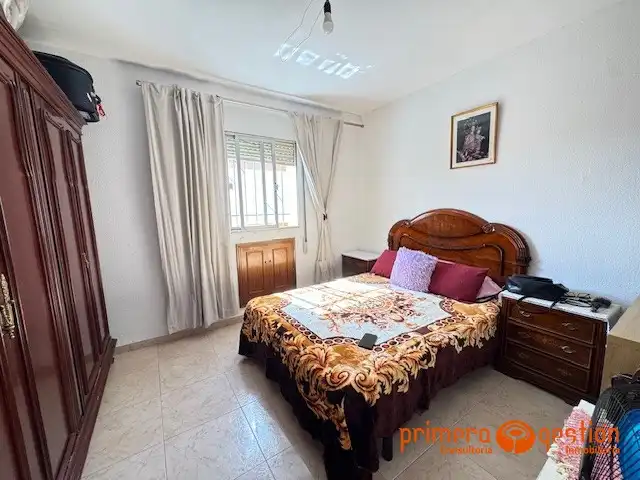Habitación de Piso en venta en Sevilla