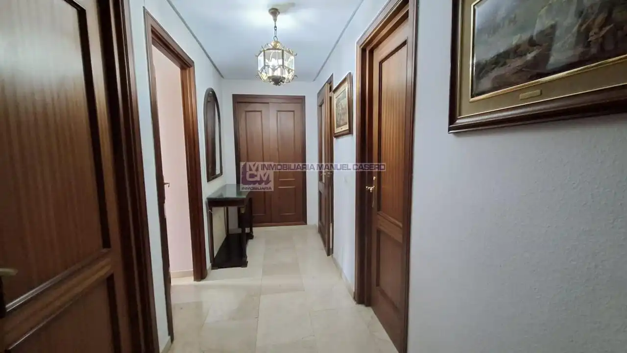 Piso en venta en Cáceres con Calefacción y Terraza