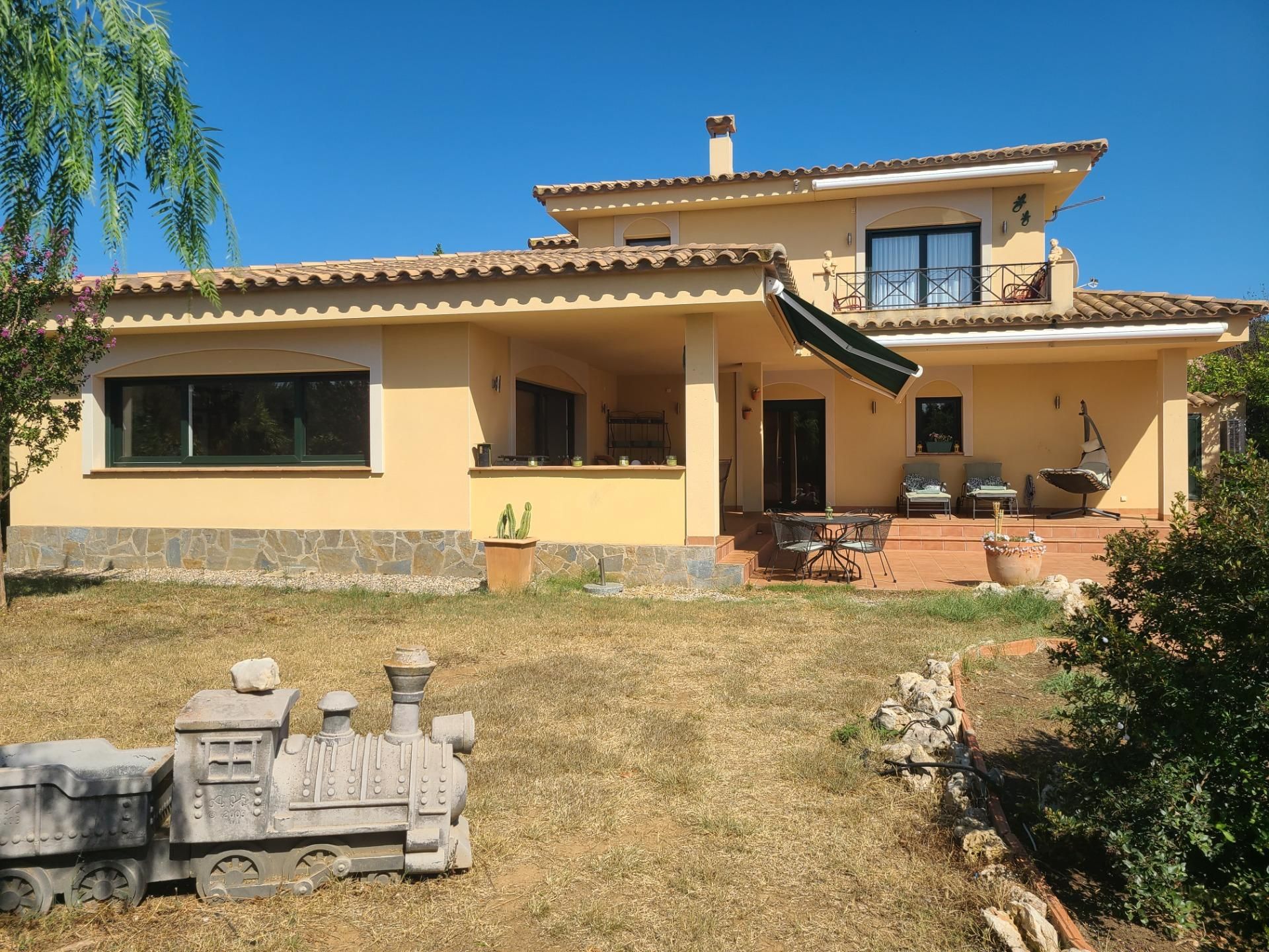 Garden of House or chalet for sale in Peralada  with Air Conditioner, Heating and Private garden