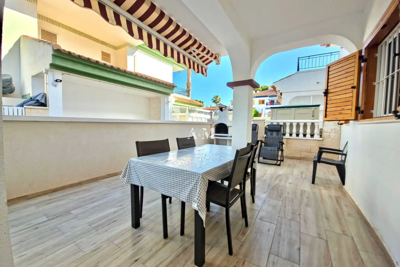 Terrasse von Erdgeschoss zur Miete in Pilar de la Horadada mit Klimaanlage, Heizung und Privatgarten