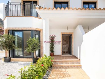 Bungalow amb piscina en venda a Cox