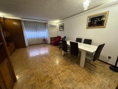 Living room of Flat for sale in  Madrid Capital  with Air Conditioner and Balcony