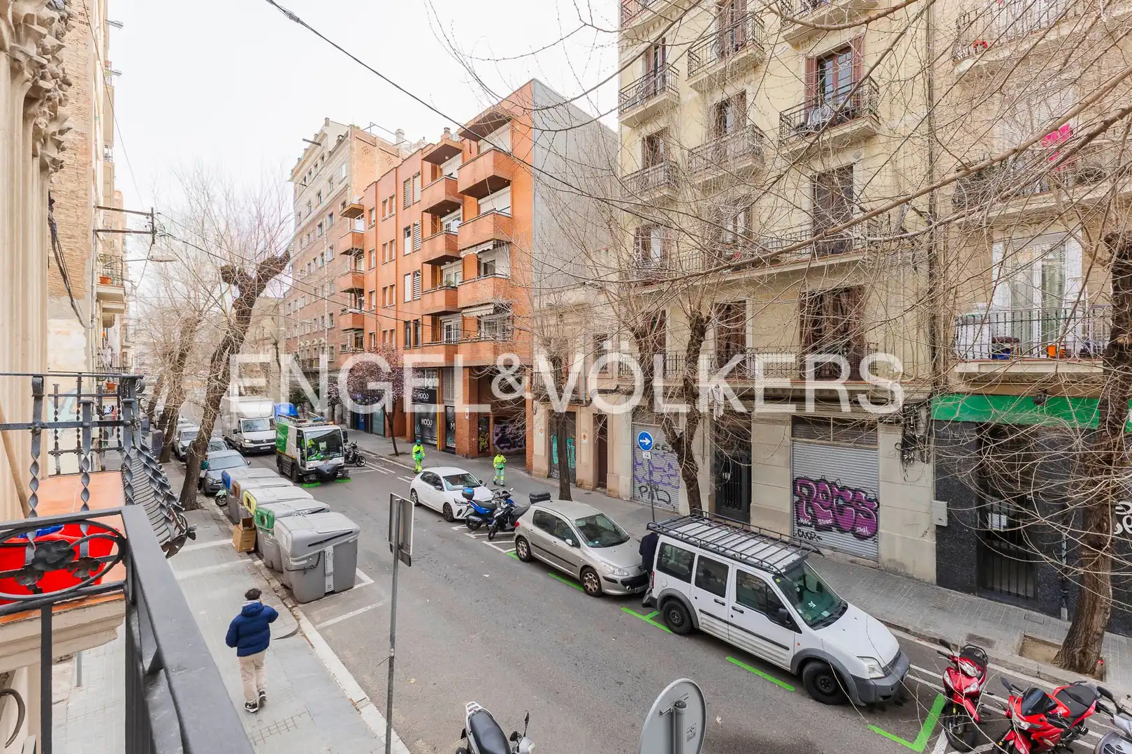 Vista exterior de Casa o xalet en venda en Barcelona amb Aire condicionat, Calefacció i Terrassa