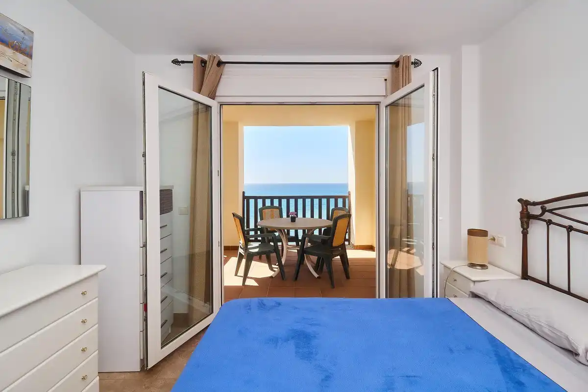 Apartment with pool for sale in del sol, imagen 26