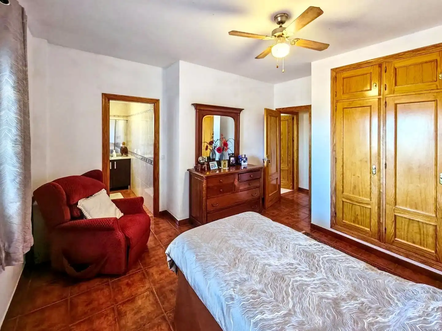 Schlafzimmer von Haus oder Chalet zum Verkauf in Alhaurín de la Torre mit Privatgarten, Terrasse und Abstellraum