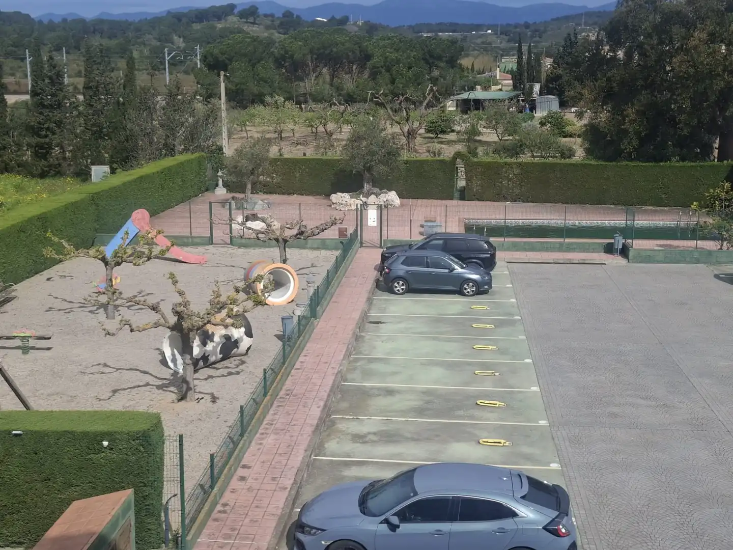 Parkplatz von Wohnung zur Miete in Vilajuïga mit Heizung, Schwimmbad und Möbliert