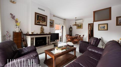 Foto 5 de Casa adosada en venta en Centre - Estació, Gavà