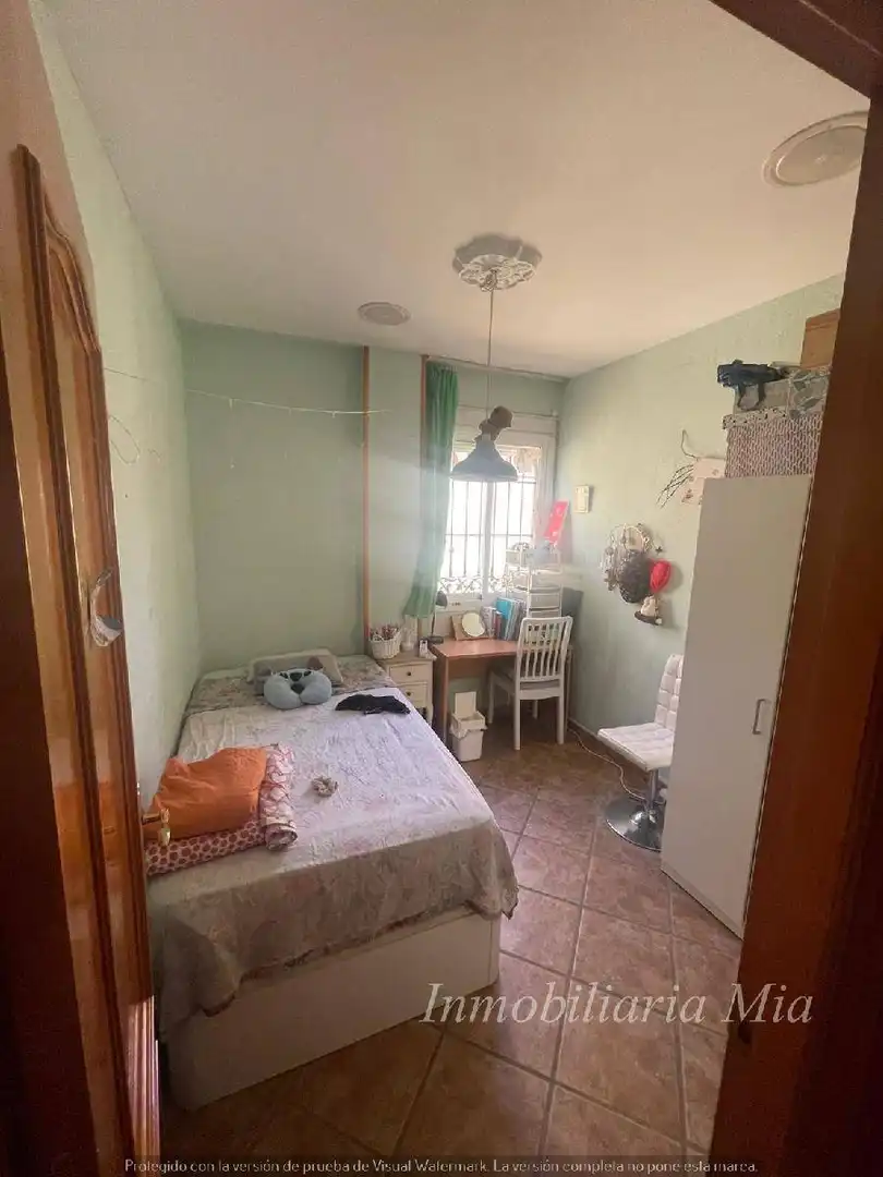 Dormitori de Casa o xalet en venda en Coín amb Aire condicionat, Calefacció i Jardí privat