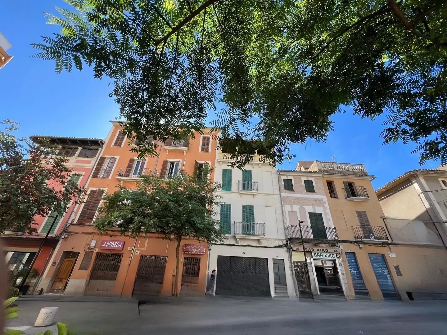 Außenansicht von Gebäude zum Verkauf in Inca