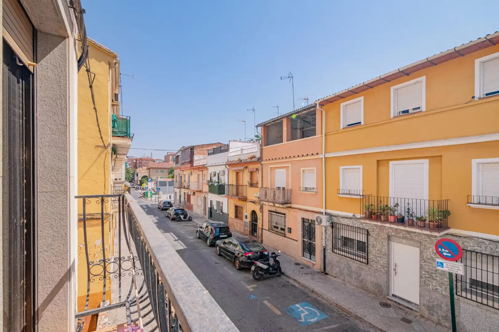 Außenansicht von Haus oder Chalet zum Verkauf in Granada mit Terrasse und Balkon