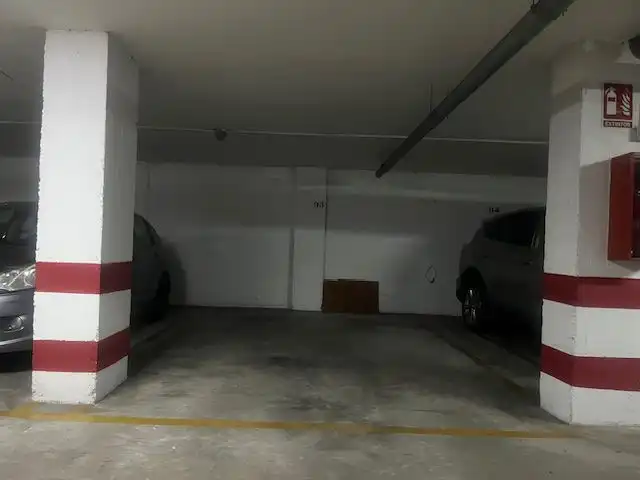 Parking of Flat for sale in Sevilla  with Air Conditioner, Heating and Terrace