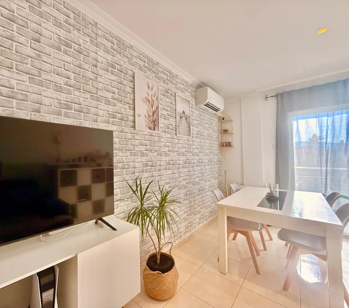 Living room of Duplexes for sale in Tordera  with Air Conditioner, Heating and Terrace
