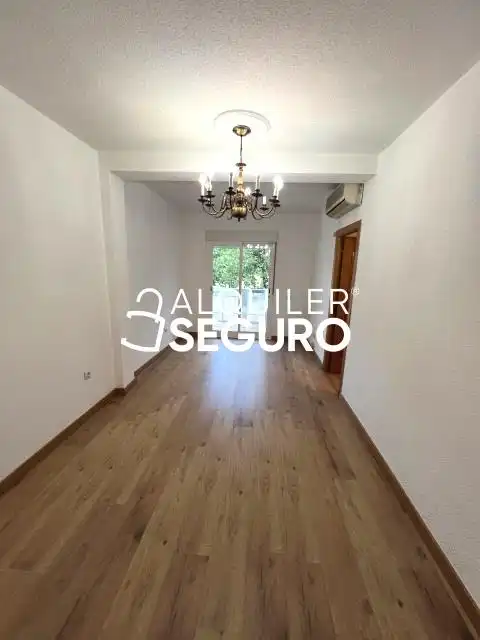 Bedroom of Flat for rent in Getafe  with Air Conditioner, Heating and Terrace