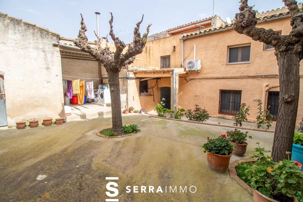 Exterior view of House or chalet for sale in Avinyonet del Penedès  with Heating, Terrace and Storage room