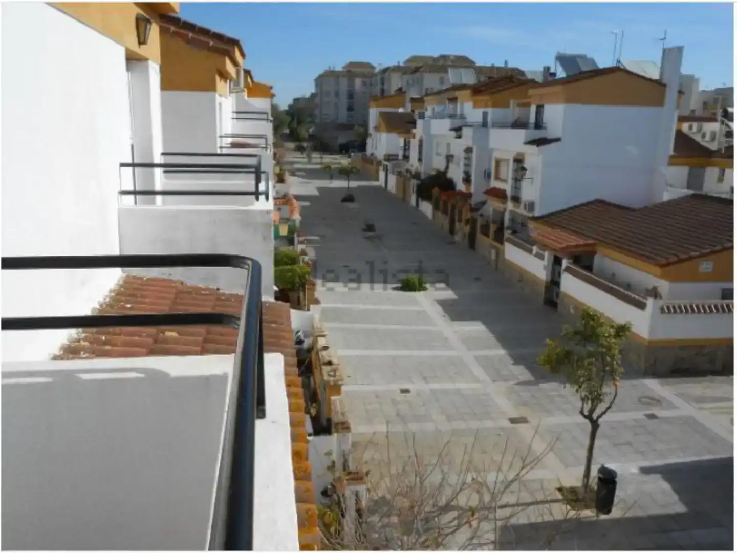 Vista exterior de Casa adosada en venta en Puerto Real con Aire acondicionado, Amueblado y Balcón