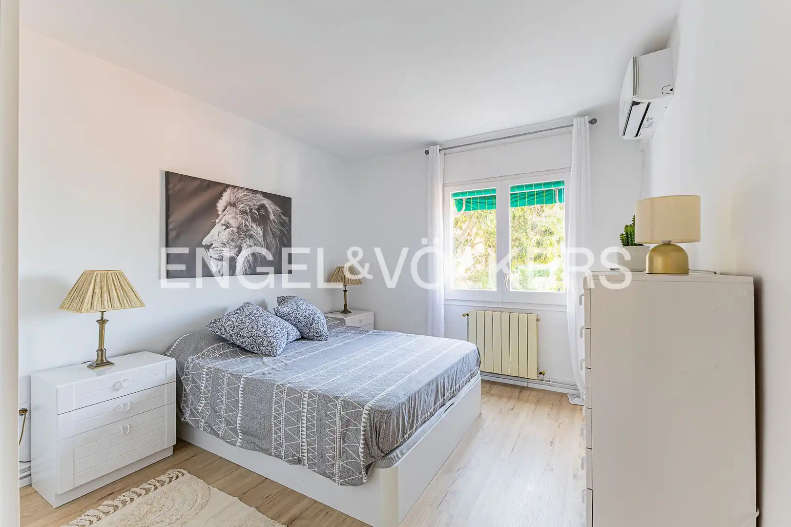 Habitación de Ático en venta en Barcelona con Aire acondicionado, Calefacción y Parquet