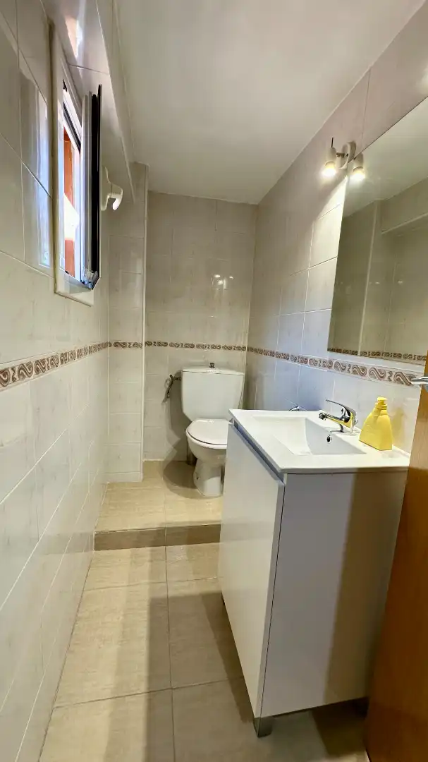 Baño de Casa o chalet en venta en Rubí con Aire acondicionado, Calefacción y Jardín privado
