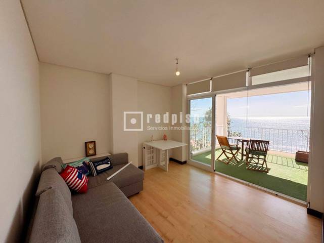 Apartamento en Alquiler en del Pintor Joaquín Sorolla en Pedregalejo - Morlaco