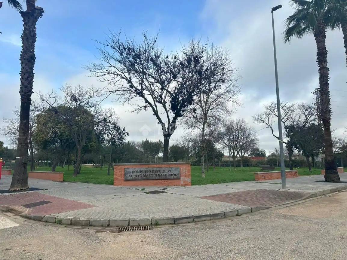 Casa aparellada amb terrassa en venda a Almensilla, imagen 16