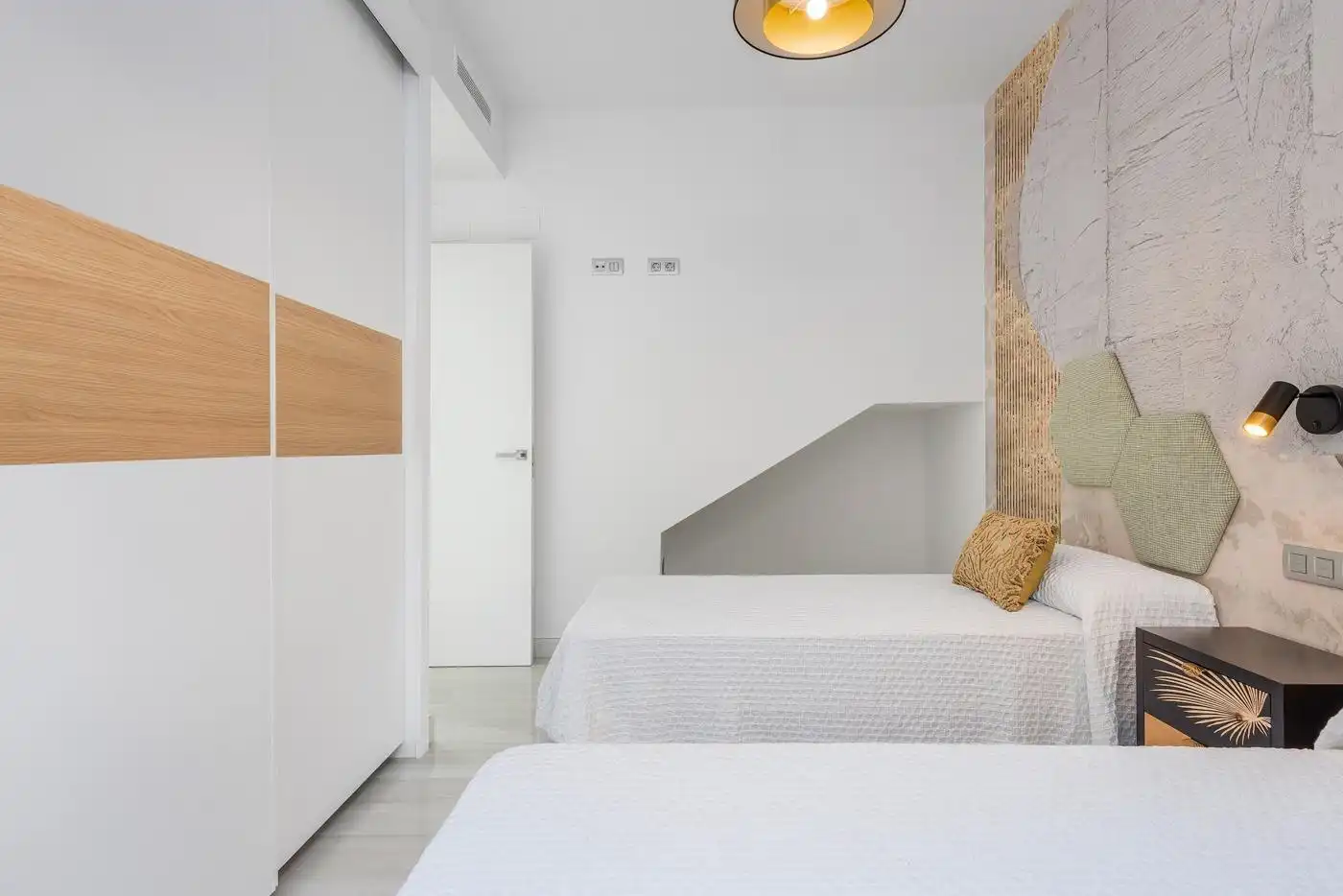 Detached house with terrace for sale in Calle Julia Orbaiceta, imagen 35