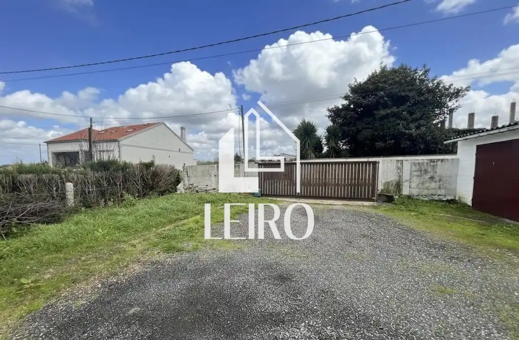 Nave industrial en venta en Vilagarcía de Arousa