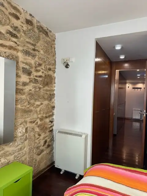 Wohnungen zur Miete in Santiago de Compostela  mit Heizung, Privatgarten und Parkett
